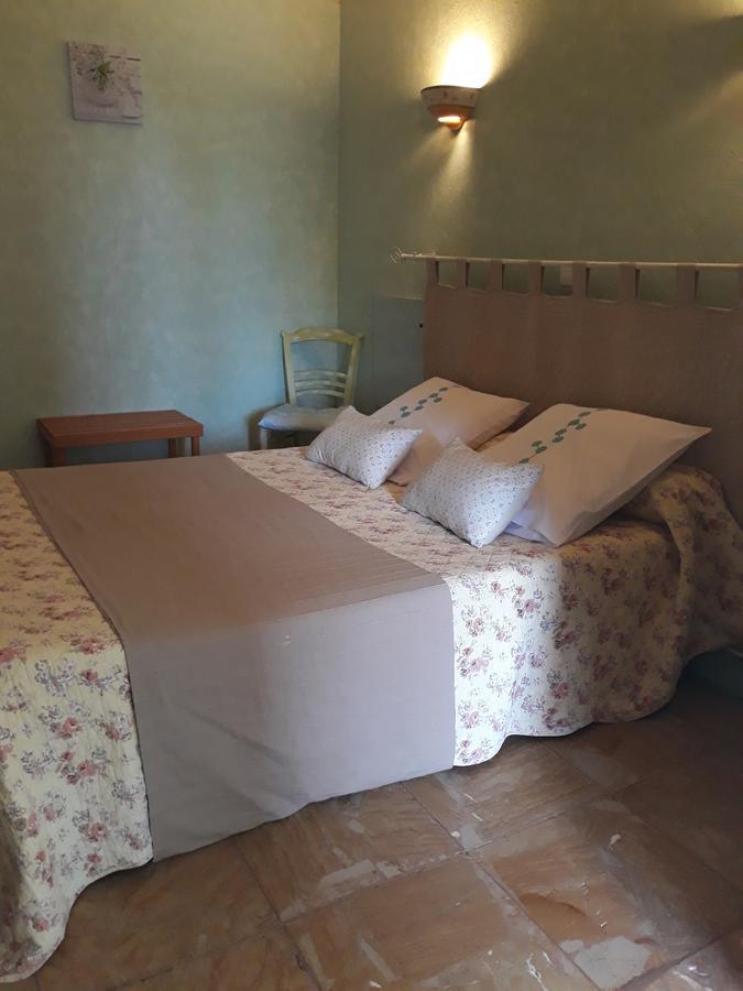 Hotel Font De Lauro Saumane-de-Vaucluse Dış mekan fotoğraf